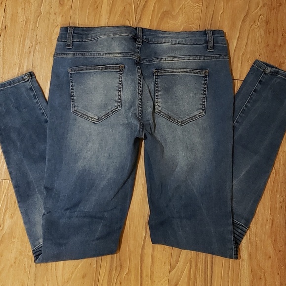 Massimo Vintage Biker Mid-Rise Legging - Picture 4 of 7